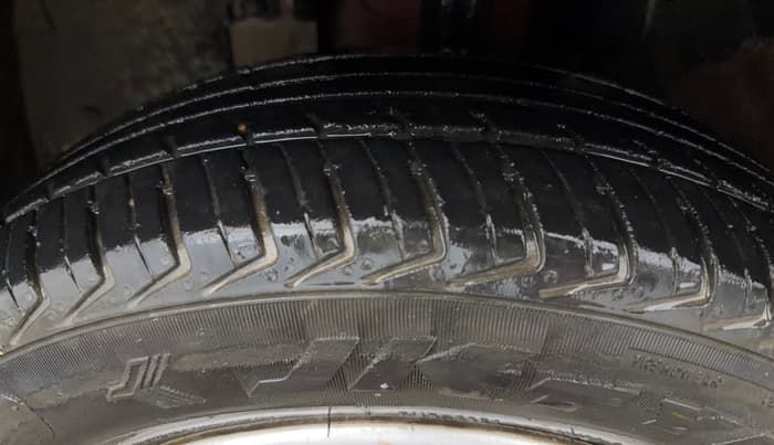 2016 Renault Kwid RXT 1.0 AMT (O), Petrol, Automatic, 56,773 km, Left Front Tyre Tread