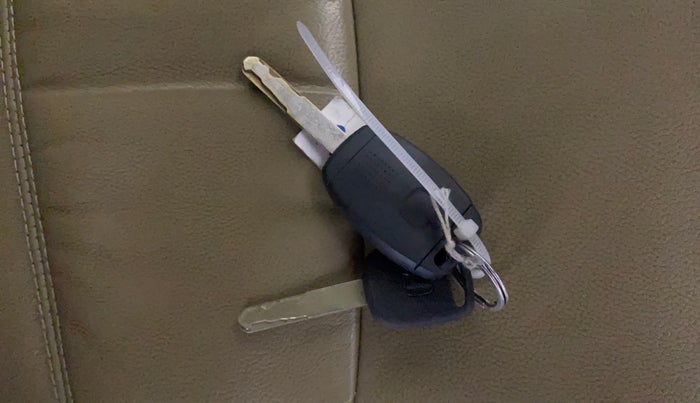 2015 Honda Amaze 1.2L I-VTEC SX, Petrol, Manual, 69,588 km, Key Close Up