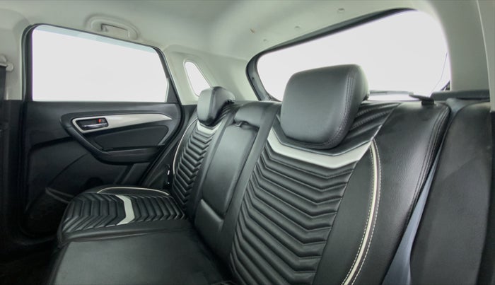2018 Maruti Vitara Brezza ZDI, Diesel, Manual, 39,696 km, Right Side Rear Door Cabin