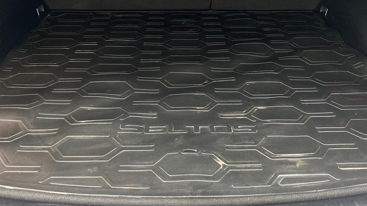 2020 KIA SELTOS HTX 1.5 PETROL, Petrol, Manual, 95,062 km, Boot Inside