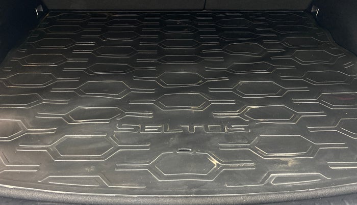 2020 KIA SELTOS HTX 1.5 PETROL, Petrol, Manual, 95,062 km, Boot Inside