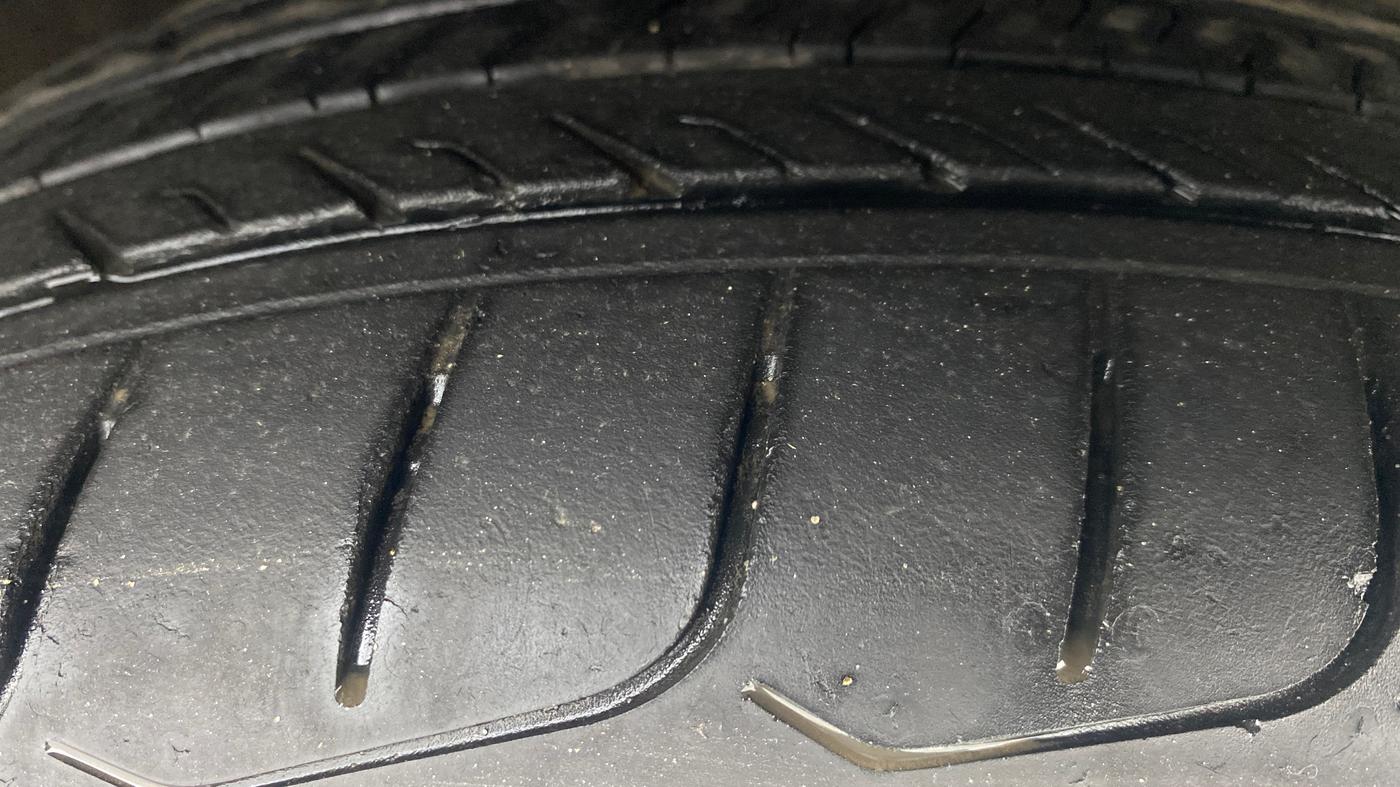 2020 KIA SELTOS HTX 1.5 PETROL, Petrol, Manual, 95,062 km, Right Front Tyre Tread