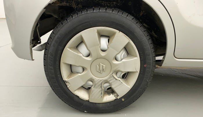 2015 Maruti Alto K10 LXI, CNG, Manual, 71,606 km, Right Rear Wheel