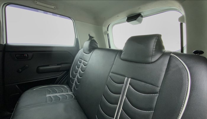 2019 Maruti New Wagon-R LXI 1.0 L, Petrol, Manual, 26,232 km, Right Side Rear Door Cabin