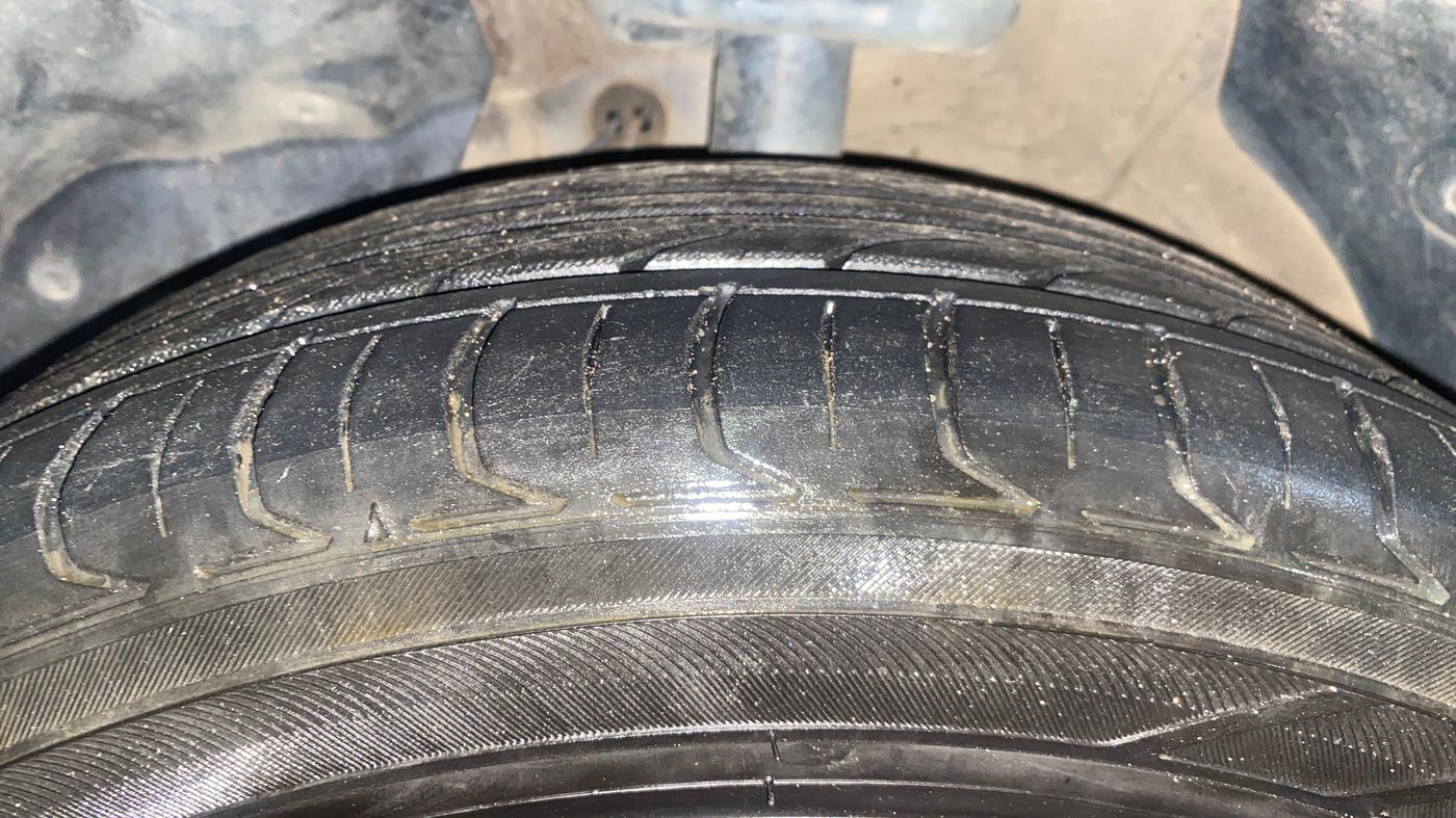 2021 MG HECTOR SUPER 1.5 PETROL, Petrol, Manual, 71,612 km, Left Front Tyre Tread