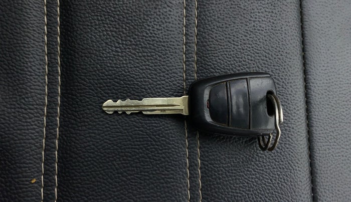 2019 Hyundai Grand i10 SPORTZ 1.2 KAPPA VTVT, Petrol, Manual, 43,697 km, Key Close Up