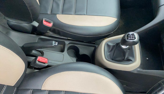 2019 Hyundai Grand i10 SPORTZ 1.2 KAPPA VTVT, Petrol, Manual, 43,697 km, Gear Lever