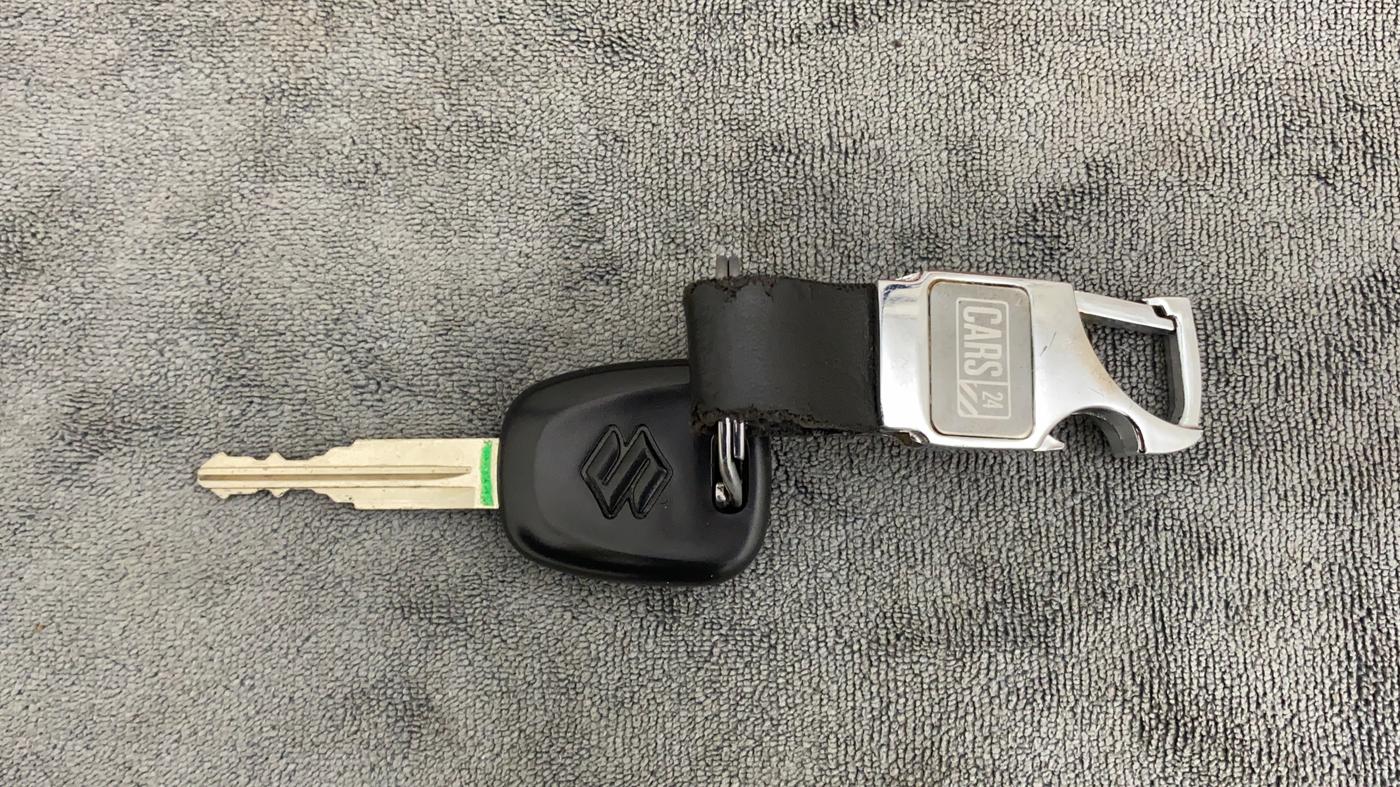 2013 Maruti Alto 800 LXI, Petrol, Manual, 47,582 km, Key Close Up