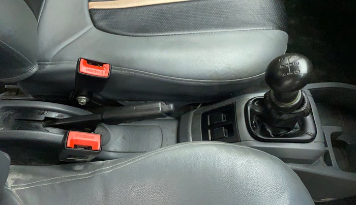 2013 Maruti Alto 800 LXI, Petrol, Manual, 47,582 km, Gear Lever