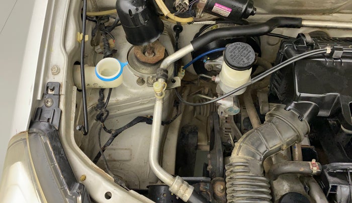 2013 Maruti Alto 800 LXI, Petrol, Manual, 47,582 km, Front windshield - Wiper bottle cap missing