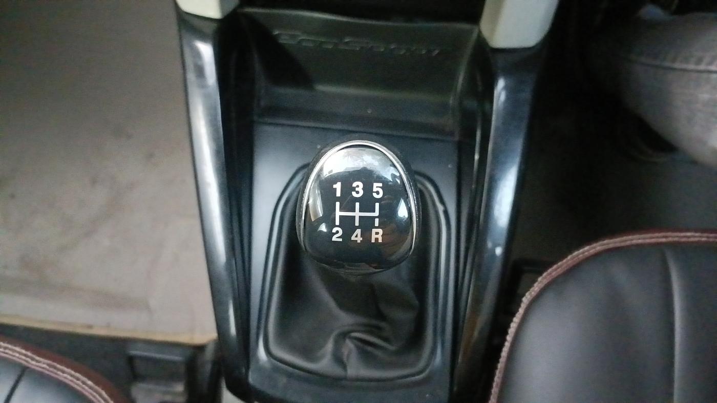 2014 Ford Ecosport TREND 1.5L PETROL, Petrol, Manual, 79,357 km, Gear Lever