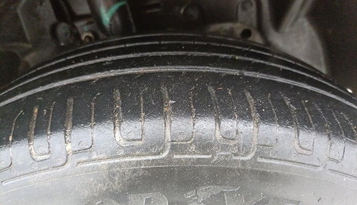 2014 Ford Ecosport TREND 1.5L PETROL, Petrol, Manual, 80,266 km, Right Front Tyre Tread