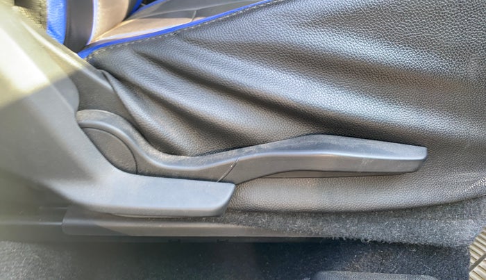 2017 Maruti Baleno ZETA PETROL 1.2, Petrol, Manual, 29,693 km, Driver Side Adjustment Panel