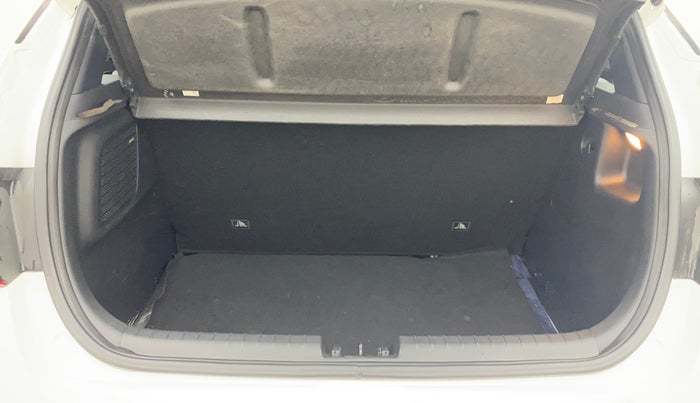 2023 Hyundai NEW I20 N LINE N8 1.0 TURBO DCT, Petrol, Automatic, 12,491 km, Boot Inside