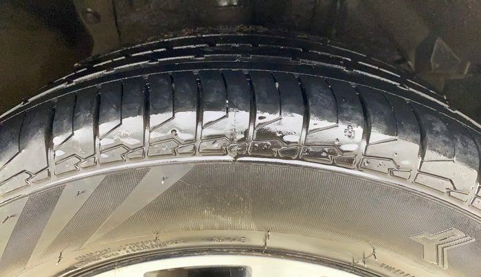 2021 Maruti S Cross ZETA AT 1.5, Petrol, Automatic, 74,349 km, Right Front Tyre Tread