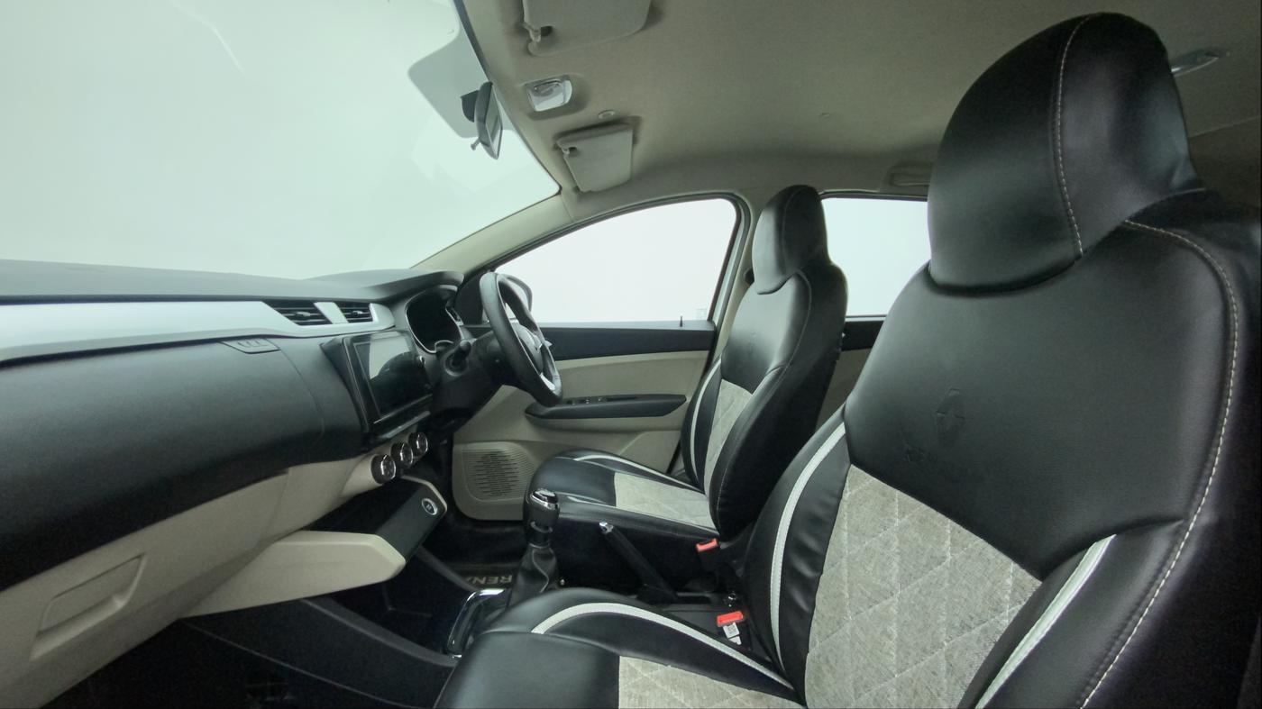 2021 Renault TRIBER RXZ, Petrol, Manual, 22,911 km, Right Side Front Door Cabin