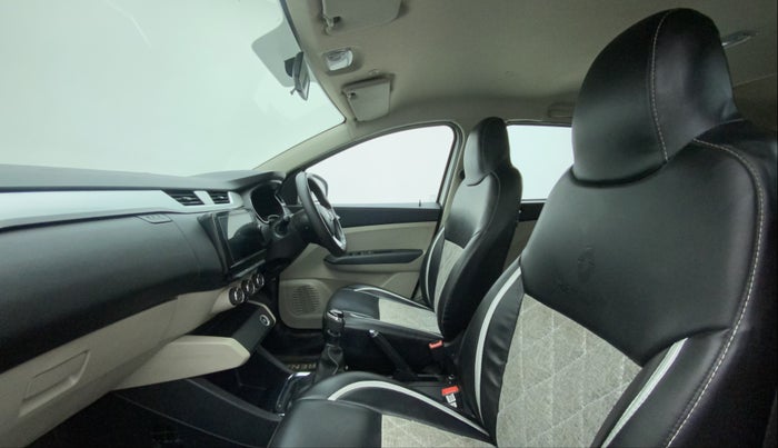 2021 Renault TRIBER RXZ, Petrol, Manual, 22,911 km, Right Side Front Door Cabin
