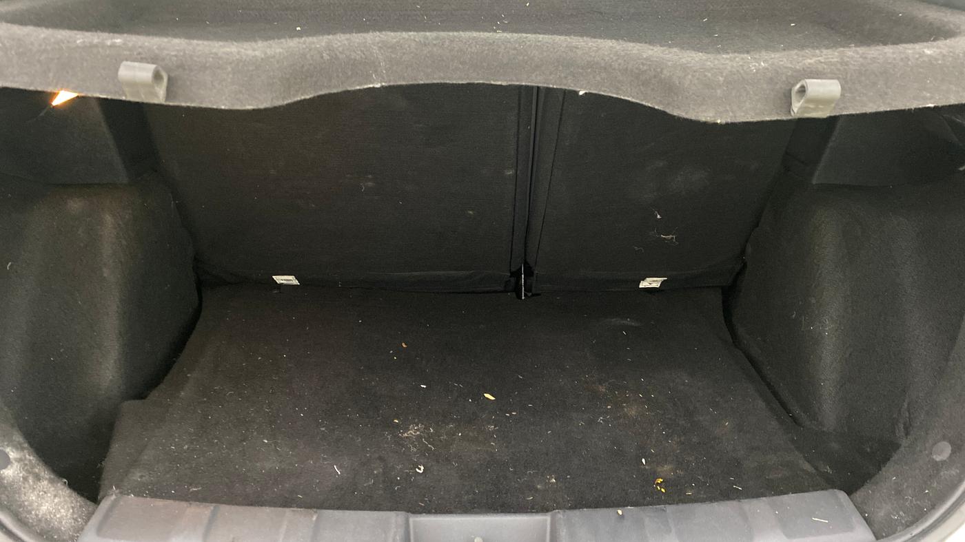 2021 Tata NEXON XZA PLUS SUNROOF DIESEL, Diesel, Automatic, 70,311 km, Boot Inside