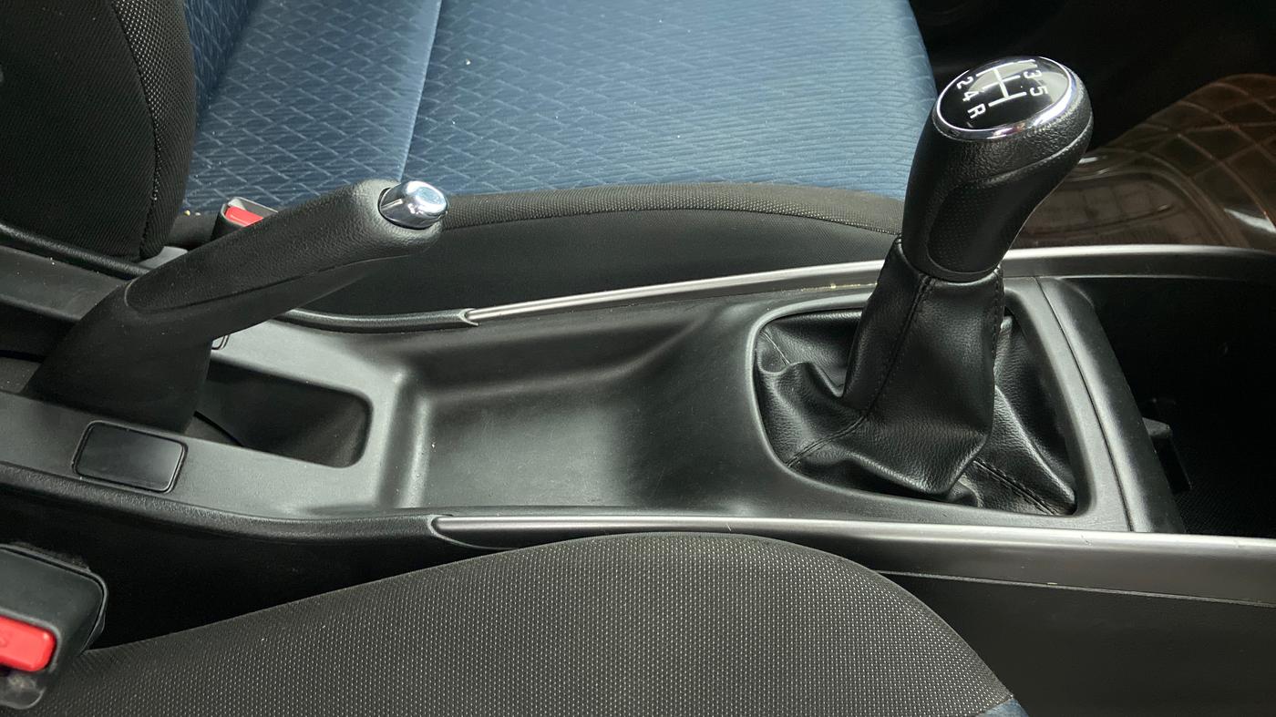2019 Maruti Baleno ZETA PETROL 1.2, Petrol, Manual, 18,470 km, Gear Lever
