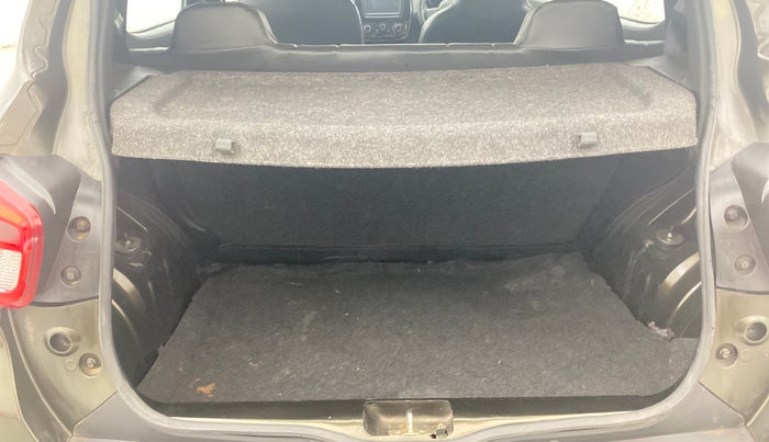 2017 Renault Kwid RXT 1.0, Petrol, Manual, 12,607 km, Boot Inside