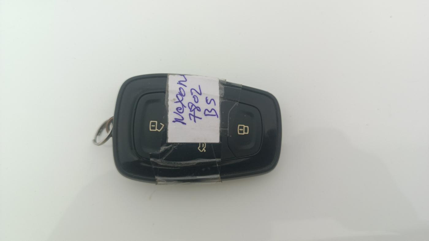 2020 Tata NEXON XZA PLUS SUNROOF DIESEL, Diesel, Automatic, 1,16,060 km, Key Close Up