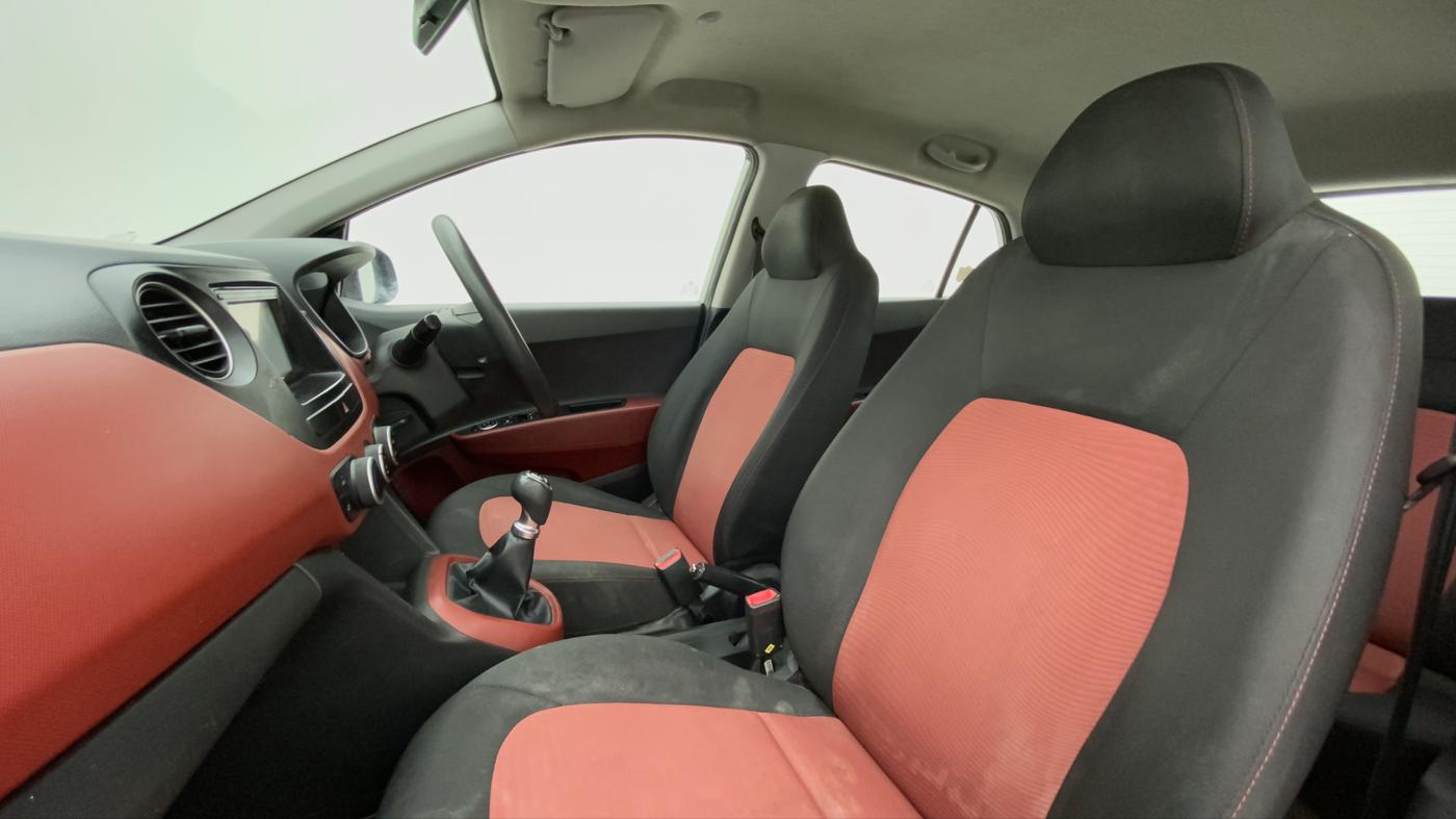 2016 Hyundai Grand i10 1.2 SPORTZ PRIME EDITION VTVT, Petrol, Manual, 75,568 km, Right Side Front Door Cabin