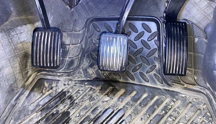 2022 Hyundai GRAND I10 NIOS SPORTZ 1.2 KAPPA VTVT CNG, CNG, Manual, 41,021 km, Pedals