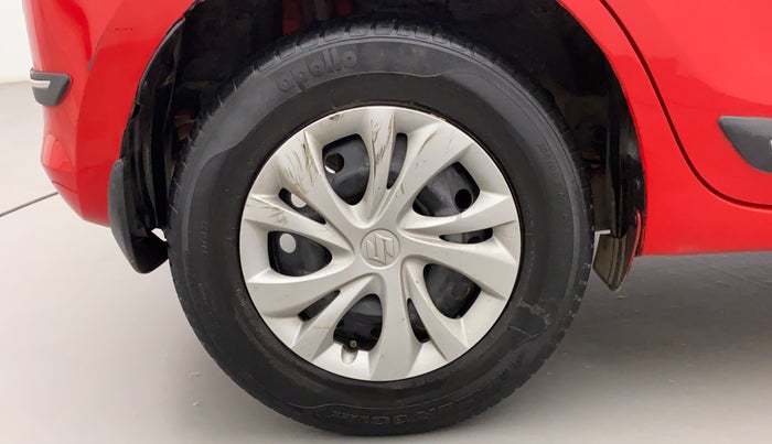 2021 Maruti Swift VXI, Petrol, Manual, 22,860 km, Right Rear Wheel