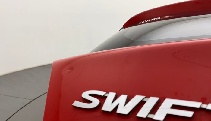 2021 Maruti Swift VXI, Petrol, Manual, 22,860 km, Dicky (Boot door) - Slightly dented