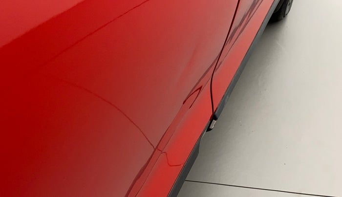 2021 Maruti Swift VXI, Petrol, Manual, 22,860 km, Right rear door - Slightly dented