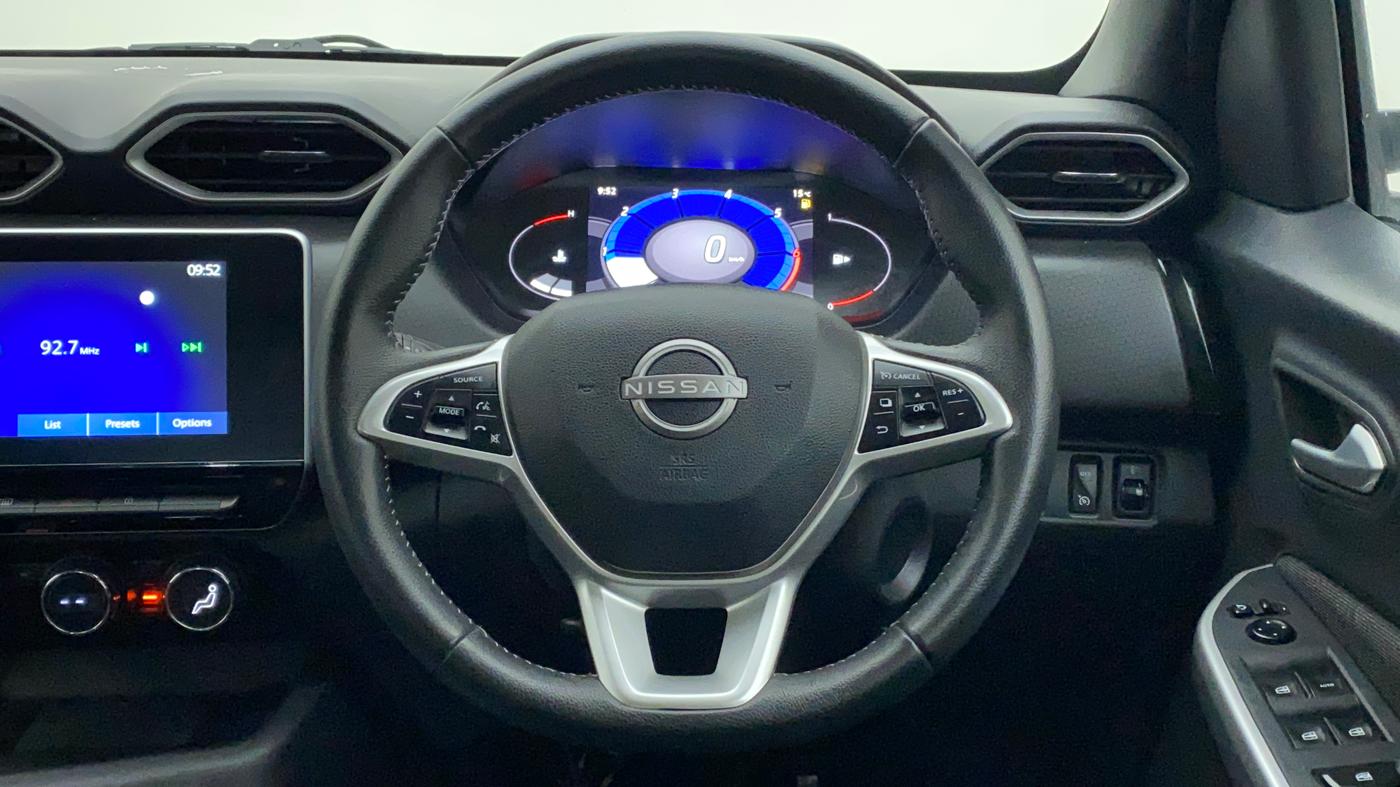 2023 Nissan MAGNITE XV PREMIUM, Petrol, Manual, 6,216 km, Steering Wheel Close Up