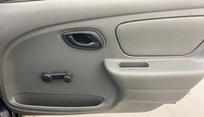 2012 Maruti Alto K10 LXI, Petrol, Manual, 70,350 km, Driver Side Door Panels Control