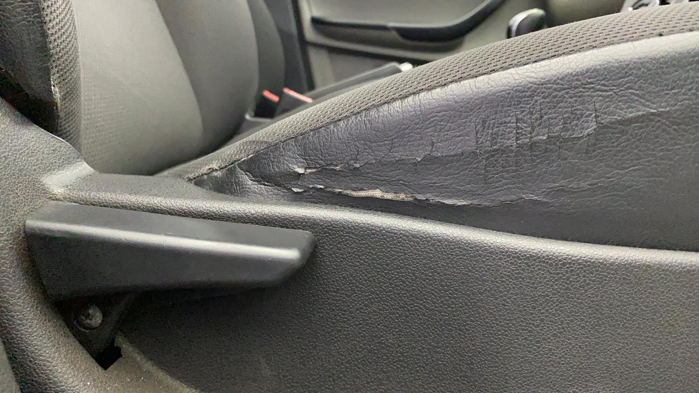 2016 Tata Tiago XE PETROL, Petrol, Manual, 71,737 km, Driver Side Adjustment Panel