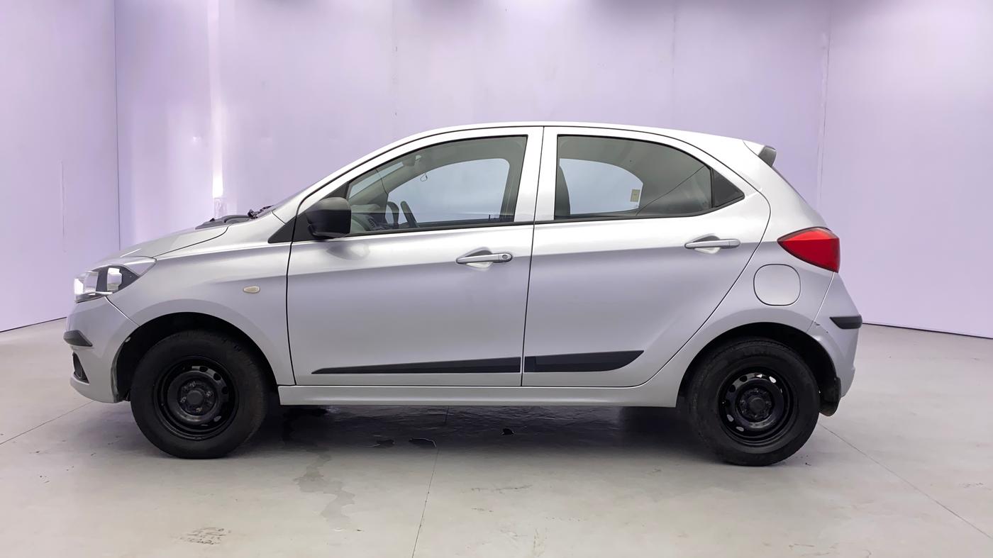 2016 Tata Tiago XE PETROL, Petrol, Manual, 71,737 km, Left Side