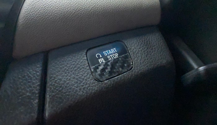 2012 Chevrolet Cruze LTZ AT, Diesel, Automatic, 62,288 km, Push start button