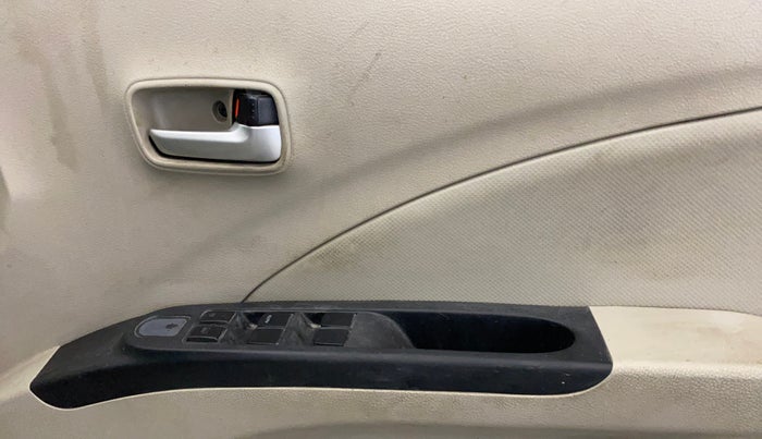 2018 Maruti Celerio VXI CNG, CNG, Manual, 97,919 km, Driver Side Door Panels Control