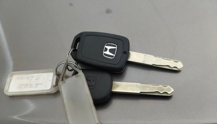 2016 Honda Jazz 1.2L I-VTEC VX, Petrol, Manual, 57,482 km, Key Close Up