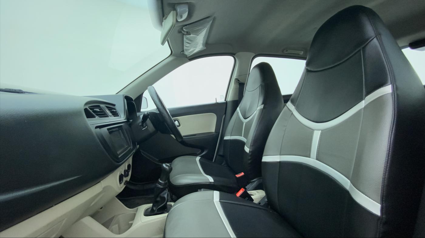 2020 Maruti Alto LXI, Petrol, Manual, 24,971 km, Right Side Front Door Cabin