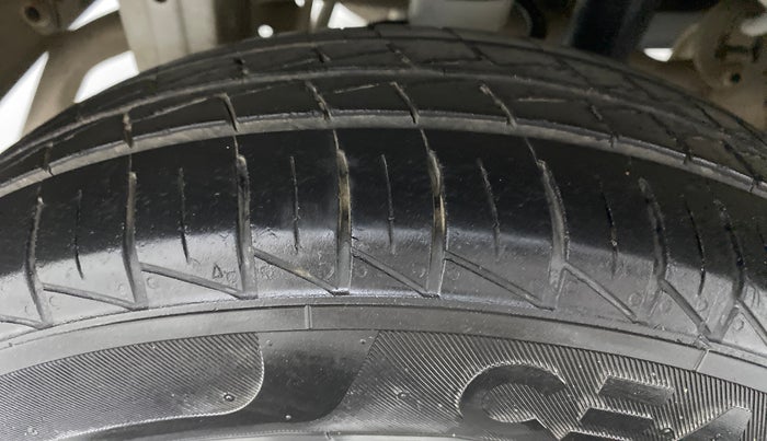 2020 Maruti Alto LXI, Petrol, Manual, 24,971 km, Right Rear Tyre Tread