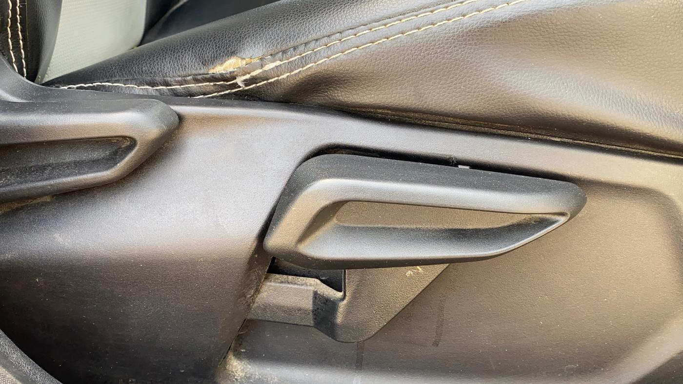 2023 Tata TIGOR XZA PLUS PETROL, Petrol, Automatic, 28,690 km, Driver Side Adjustment Panel