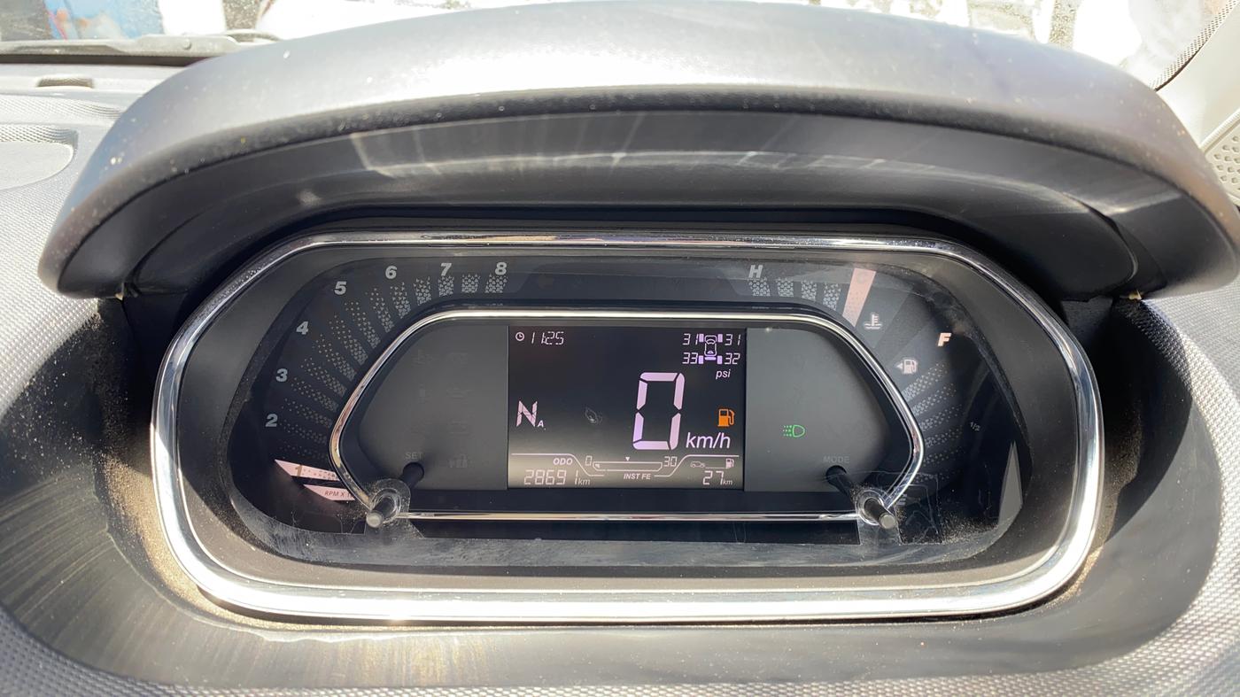 2023 Tata TIGOR XZA PLUS PETROL, Petrol, Automatic, 28,690 km, Odometer Image