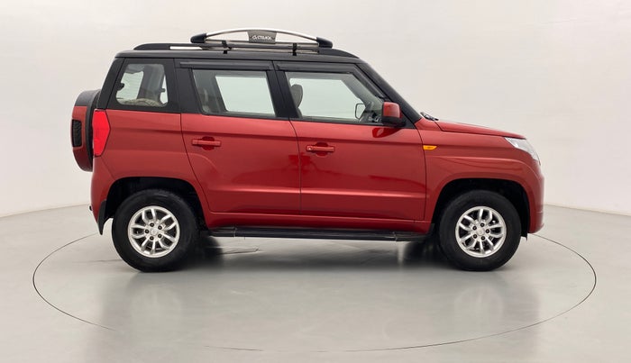 2016 Mahindra TUV300 T8, Diesel, Manual, 43,447 km, Right Side View