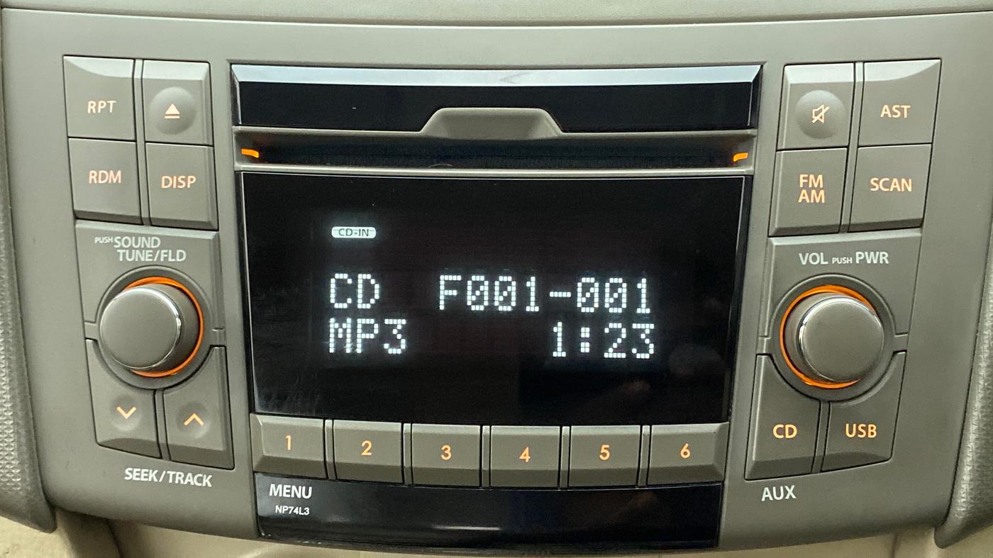 2013 Maruti Ertiga ZXI, Petrol, Manual, 56,338 km, Infotainment System