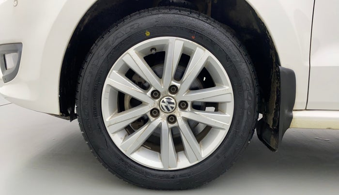 2014 Volkswagen Polo GT TSI 1.2 PETROL AT, Petrol, Automatic, 42,479 km, Left Front Wheel