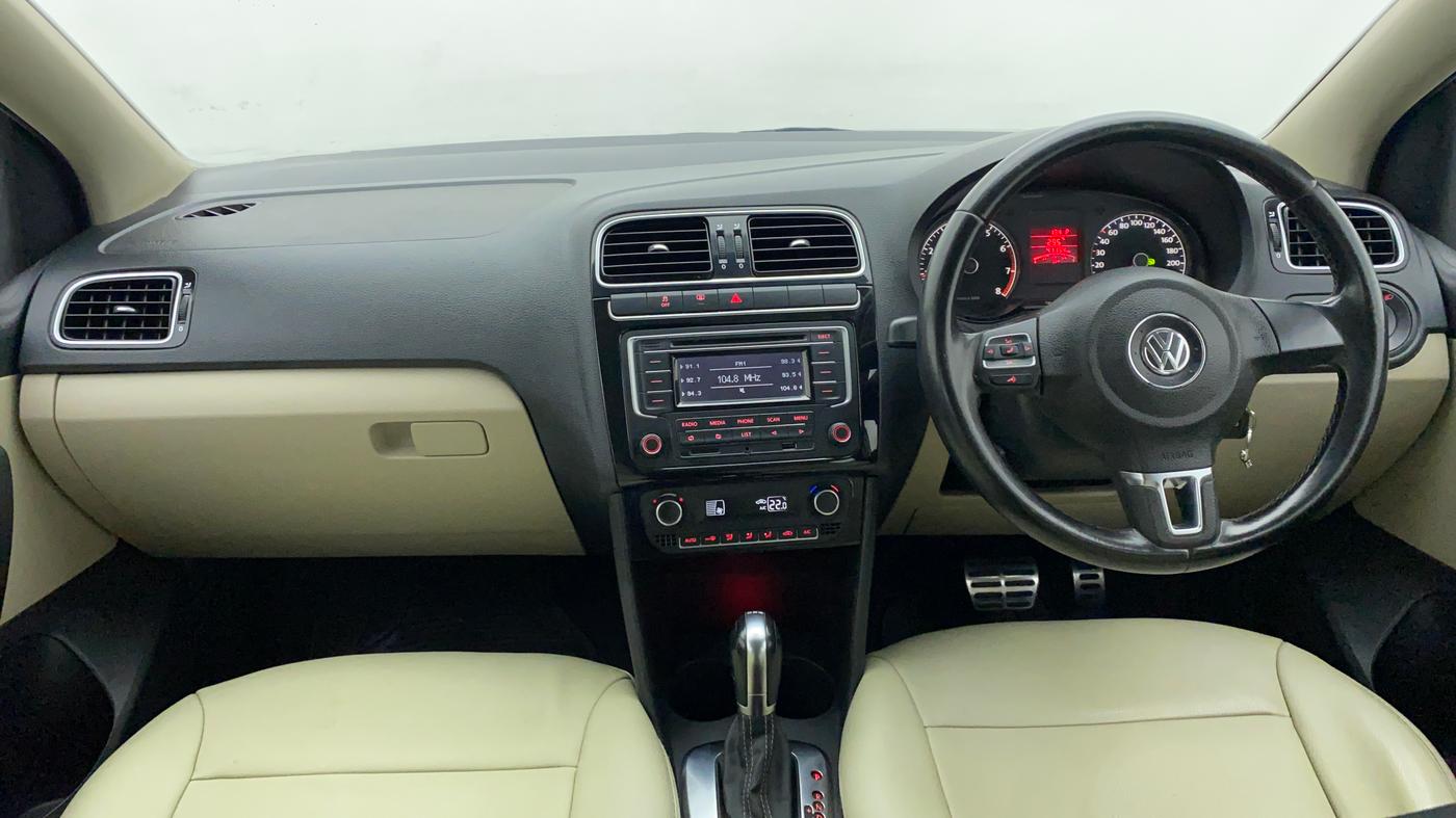 2014 Volkswagen Polo GT TSI 1.2 PETROL AT, Petrol, Automatic, 42,479 km, Dashboard