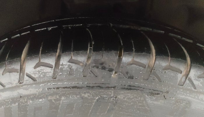 2017 Tata TIGOR XZ (O) PETROL, Petrol, Manual, 50,276 km, Right Front Tyre Tread