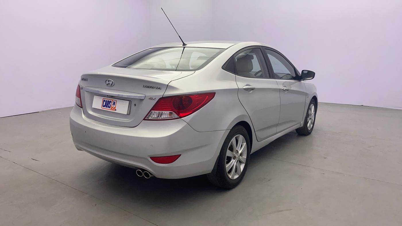 2012 Hyundai Verna FLUIDIC 1.6 VTVT SX, Petrol, Manual, 80,983 km, Right Back Diagonal