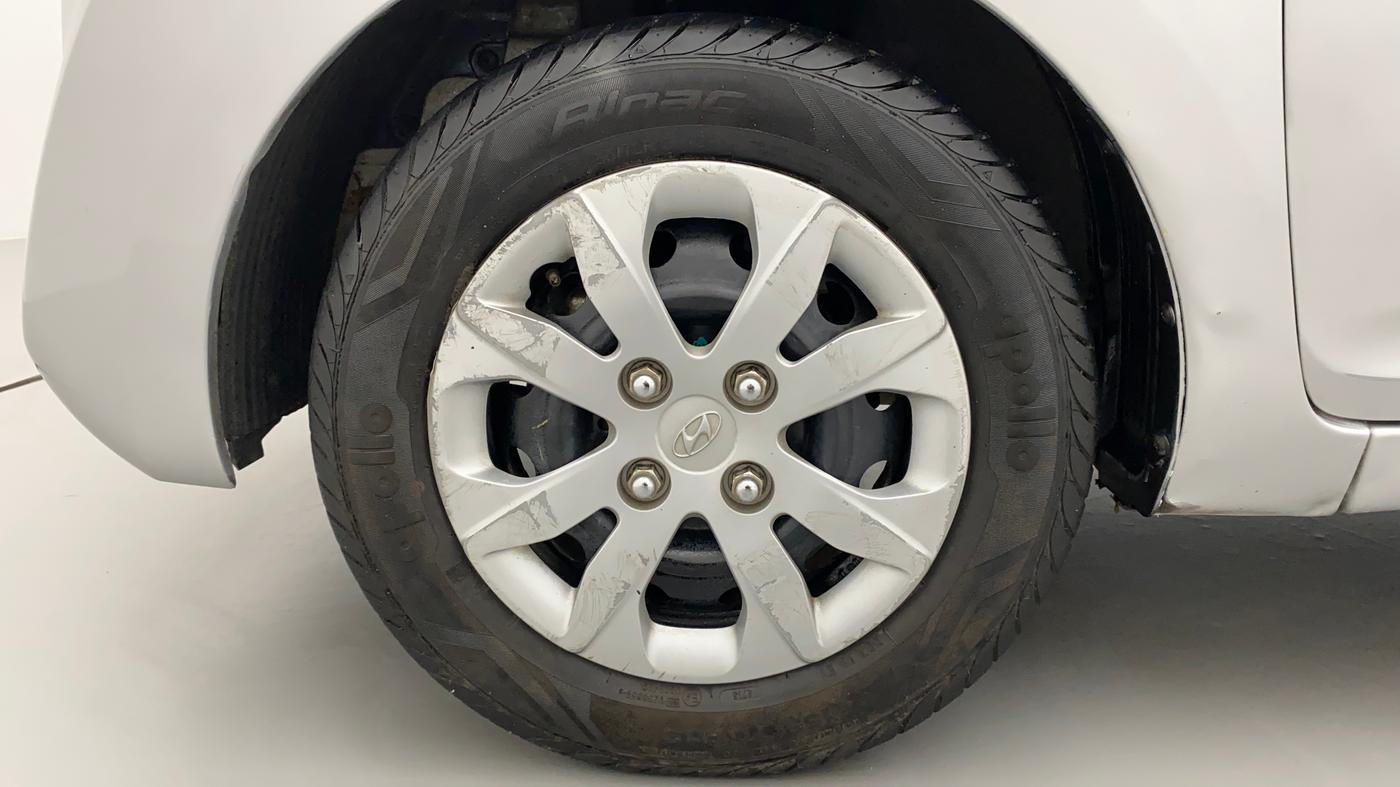 2016 Hyundai Eon MAGNA +, Petrol, Manual, 42,165 km, Left Front Wheel
