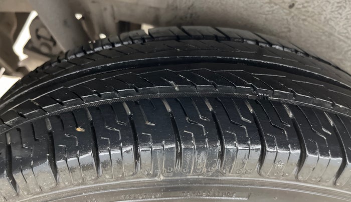 2018 Maruti Wagon R 1.0 LXI, Petrol, Manual, 61,311 km, Right Rear Tyre Tread