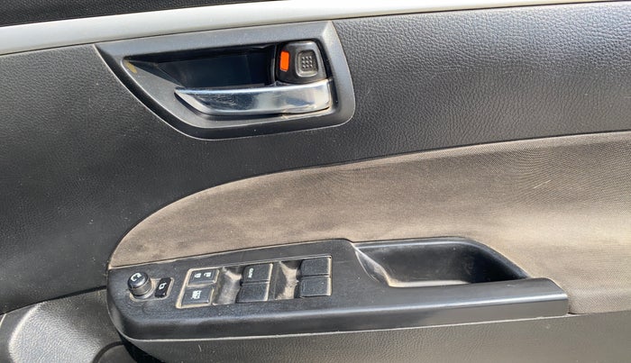 2015 Maruti Swift Dzire VXI, Petrol, Manual, 35,413 km, Driver Side Door Panels Control